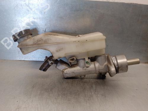 Used Brake master cylinder TOYOTA COROLLA Verso (ZER_, ZZE12_, R1_) 1.8 (ZNR11_, ZNR11R) (129 hp) 13930725