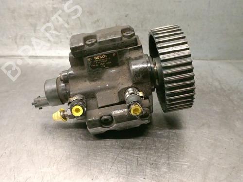 Used Injection pump ALFA ROMEO 156 (932_) 1.9 JTD (932.A2B00, 932.A2C00) (115 hp) 31929576