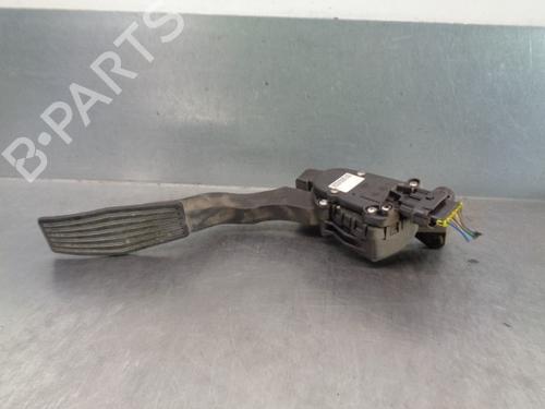 Used Pedal KIA CARNIVAL / GRAND CARNIVAL III (VQ) 2.9 CRDi (185 hp) 13888406