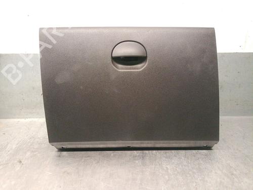 Boîte à gants DACIA DUSTER (HM_) 1.5 dCi 115 4x4 (HMAD) (116 hp) 32127224