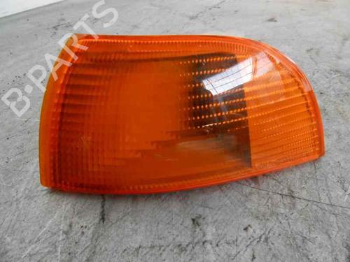 Used Left front indicator Left front indicator 2071048 2071048