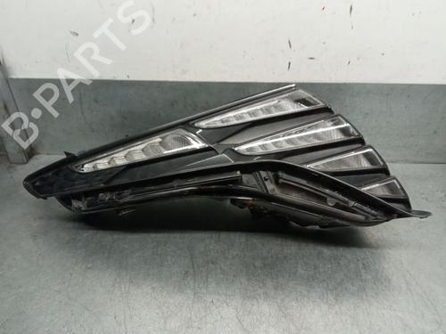 Used Right headlight HYUNDAI TUCSON (NX4E, NX4A) 1.6 T-GDi HTRAC (150 hp) 29619048