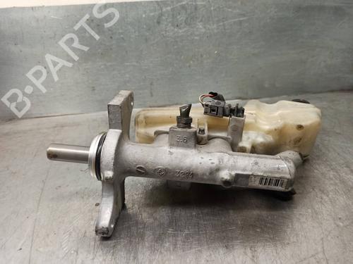 Brake master cylinder TOYOTA COROLLA (_E12_) 1.4 D (NDE120_, NDE120R) | BP16071456M77 