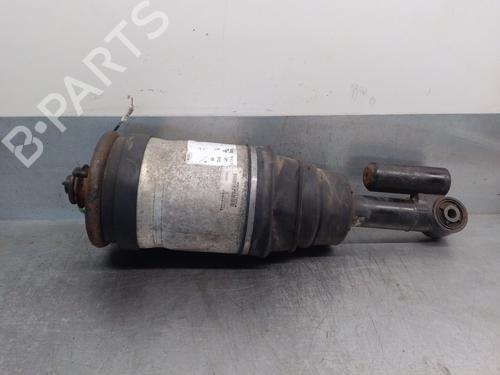 Venstre bak støtdemper LAND ROVER RANGE ROVER SPORT I (L320) 3.0 D 4x4 (256 hp) 29606882