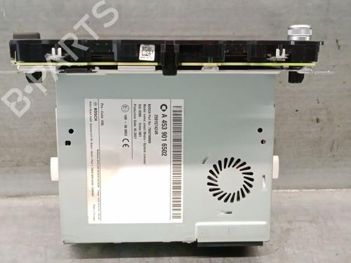 Radio SMART FORFOUR Hatchback (453) electric drive / EQ (453.091) | BP26683118E6 