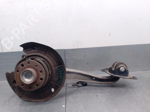 Used Right rear steering knuckle OPEL VECTRA B Hatchback (J96) [1995-2003]  29425707