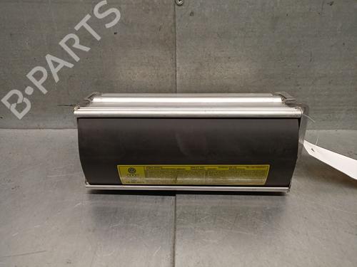 Used Passenger airbag VW GOLF IV (1J1) 1.6 (102 hp) 31799555