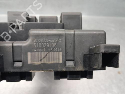 Fuse box VOLVO S60 I (384) 2.5 T | BP37408798E1 - Image 4