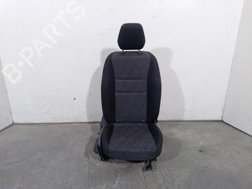 Used Right front seat BMW 2 Active Tourer (U06) 220i Mild Hybrid (170 hp) 32028119