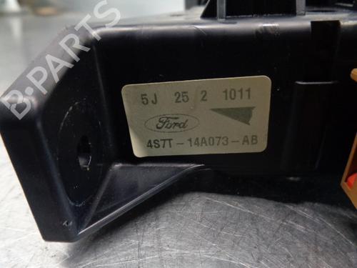 Fuse box FORD MONDEO III (B5Y) 2.0 16V TDDi / TDCi | BP11879019E1 