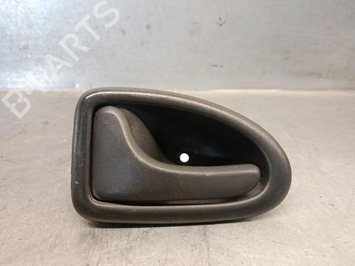 Used Front left interior door handle RENAULT TRAFIC II Van (FL) 1.9 dCi 100 (FL0C, FL0K, FL0B) (101 hp) 32860160