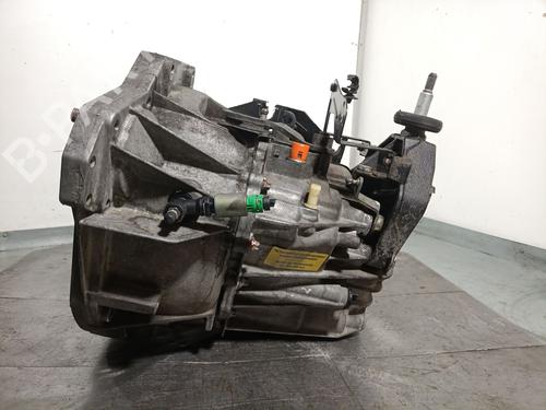 Girkasse RENAULT MASTER II Bus (JD) 2.8 dTI (JD0B, JD0F, JD1B, JD1F) | BP31052372M3