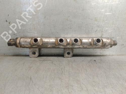 Used Injection rail Injection rail LAND ROVER RANGE ROVER SPORT I (L320) 3.0 D 4x4 (256 hp) 33427918 33427918