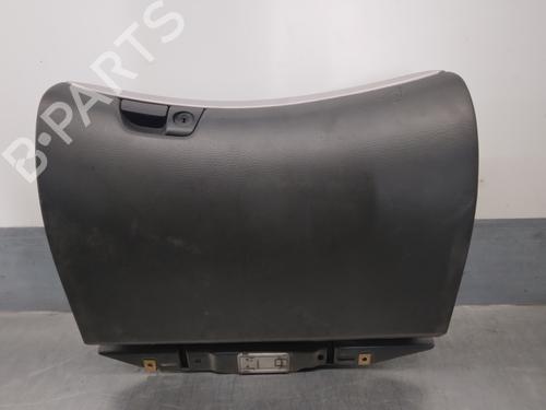 Used Glove box VOLVO XC70 I Cross Country (295) 2.5 T XC AWD (209 hp) 13667425