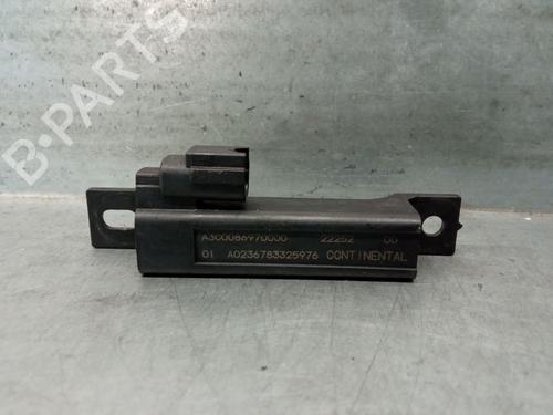 Used Antenna/Base NISSAN JUKE (F16_) 1.0 (114 hp) 25236172