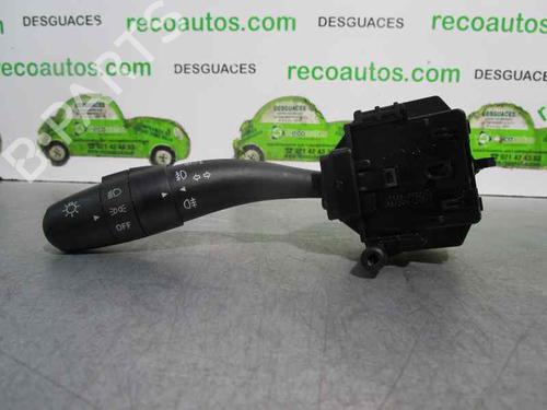 Used Headlight switch HYUNDAI i30 (FD) 1.6 CRDi (90 hp) 2094506