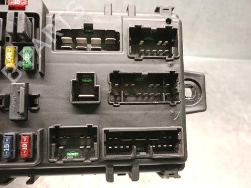 Fuse box HYUNDAI TRAJET (FO) 2.0 CRDi | BP30931873E1