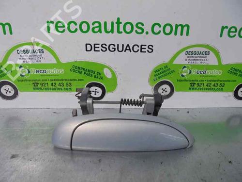Used Front right exterior door handle RENAULT MEGANE I Classic (LA0/1_) 1.9 dCi (LA05) (105 hp) 2298180
