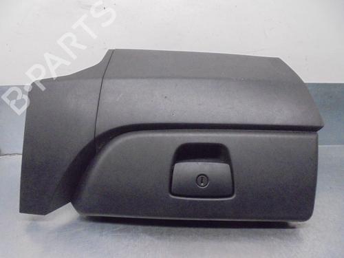 Used Glove box FIAT FIORINO Box Body/MPV (225_) 1.3 D Multijet (225BXD1A, 225BXB1A, 225BXB11) (75 hp) 16723467