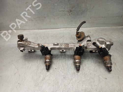 Used Injection rail Injection rail 13401575 13401575