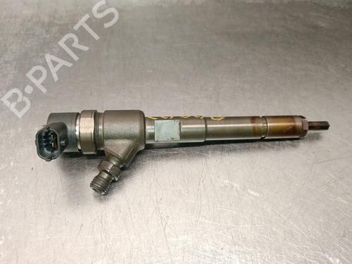 Used Injector Injector OPEL CORSA E (X15) 1.3 CDTI (08, 68) (95 hp) 40038770 40038770