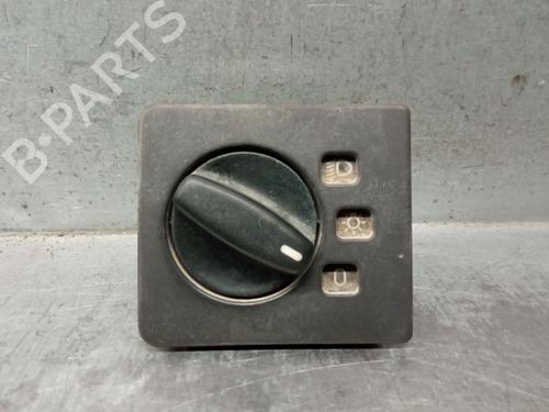 Used Headlight switch FIAT DUCATO Bus (230_) 2.8 D (87 hp) 25240639
