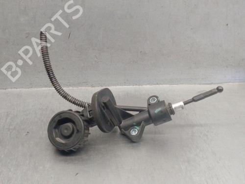 Used Clutch slave cylinder Clutch slave cylinder 25235440 25235440