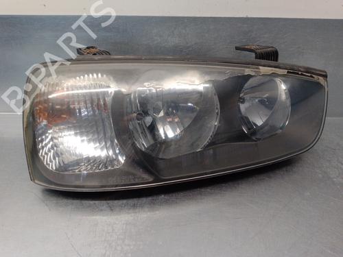Used Right headlight Right headlight HYUNDAI ELANTRA III (XD) 2.0 CRDi (113 hp) 12251011 12251011