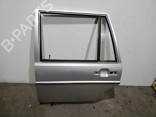 Porte arrière gauche VW PASSAT B2 Variant (33B) 1.6 D (54 hp) 31965911
