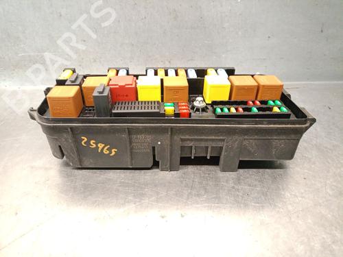 Fuse box SAAB 9-3 Convertible (YS3F) 1.9 TiD | BP37684821E1 - Image 3