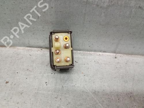 Left front window switch VOLVO S40 I (644) 1.8 i | BP29585308I27 