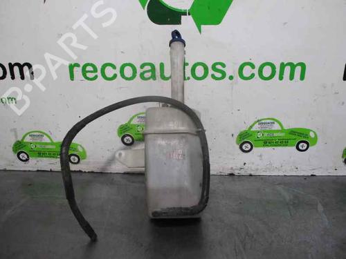 Used Windscreen washer tank KIA CARENS II MPV (FJ) [2002-2013]  7445634