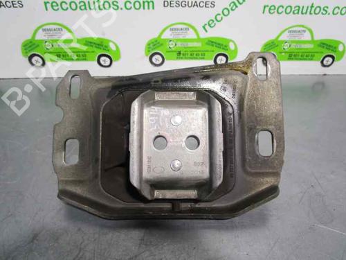 Used Support PEUGEOT 308 II (LB_, LP_, LW_, LH_, L3_) 1.6 BlueHDi 120 (120 hp) 8761835