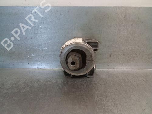 Used Engine mount MERCEDES-BENZ B-CLASS Sports Tourer (W245) B 200 (245.233) (136 hp) 27201374
