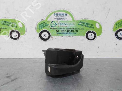 Used Front left interior door handle Front left interior door handle FORD FIESTA III (GFJ) 1.6 i 16V (88 hp) 3215135 3215135