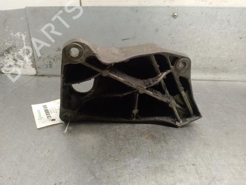 Engine mount BMW 5 Touring (F11) 520 d | BP39713532M89 - Image 2