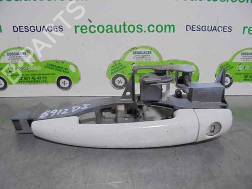 Front left exterior door handle PEUGEOT 3008 I MPV (0U_) 1.6 VTi 9684560080 | 5 | PUERTAS