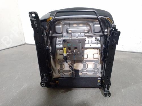 Right front seat HYUNDAI ELANTRA V Saloon (MD, UD) | BP32169211C16