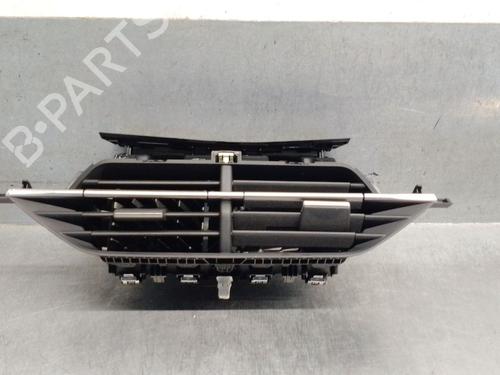Used Air vent PEUGEOT 2008 II (UD_, US_, UY_, UJ_, UR_, UC_) 1.2 PureTech 100 (USHNK) (101 hp) 29605428