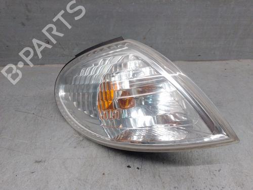 Used Right front indicator NISSAN ALMERA II (N16) 2.2 Di (110 hp) 30906830