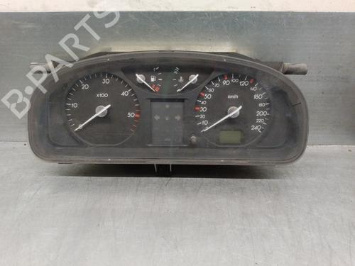 Cockpit RENAULT LAGUNA II (BG0/1_) 1.9 dCI (BG0E) (105 hp) 17364162