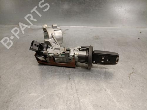 Used Ignition barrel OPEL MERIVA B MPV (S10) 1.7 CDTI (75) (131 hp) 21838988