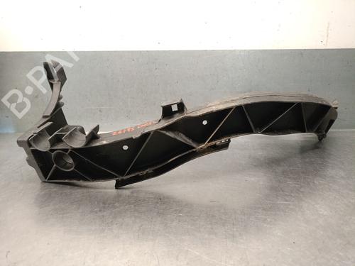 Used Right headlight support Right headlight support 38191165 38191165