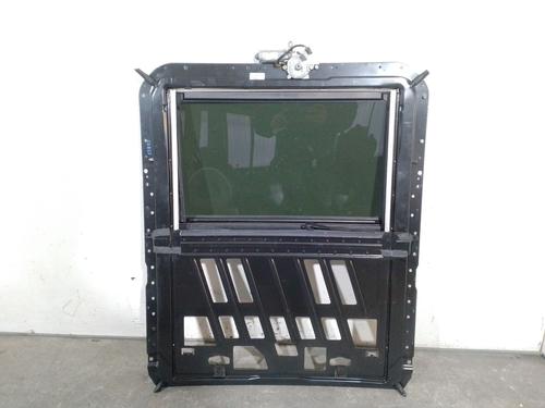 Sunroof MERCEDES-BENZ E-CLASS (W210) E 220 CDI (210.006) | BP30161201C124 