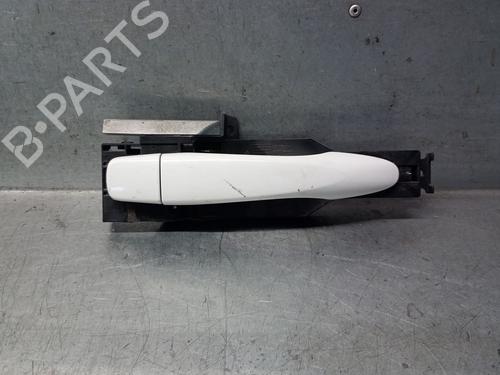 Used Front right exterior door handle NISSAN MICRA V (K14) 0.9 IG-T (90 hp) 30298789
