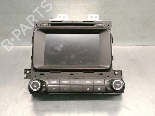 Used Radio Radio 30383779 30383779