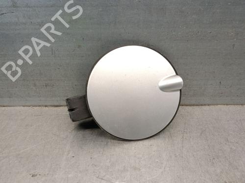 Używane Klapa wlewu paliwa OPEL CORSA C (X01) 1.4 (F08, F68) (90 hp) 28726083