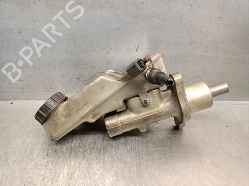 Brake master cylinder FORD FOCUS II (DA_, HCP, DP) 1.6 TDCi | BP22724524M77 