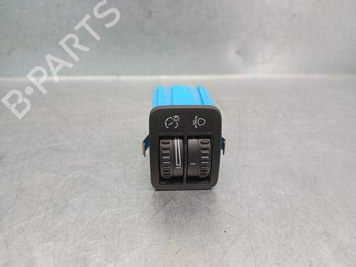 Used Switch VW TIGUAN (5N_) 2.0 TDI (150 hp) 29626906