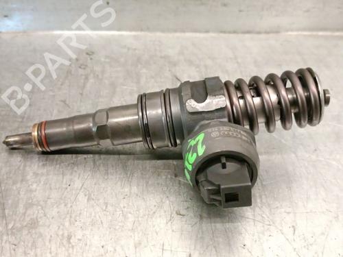 Used Injector SEAT LEON (1P1) 1.9 TDI (105 hp) 26205805